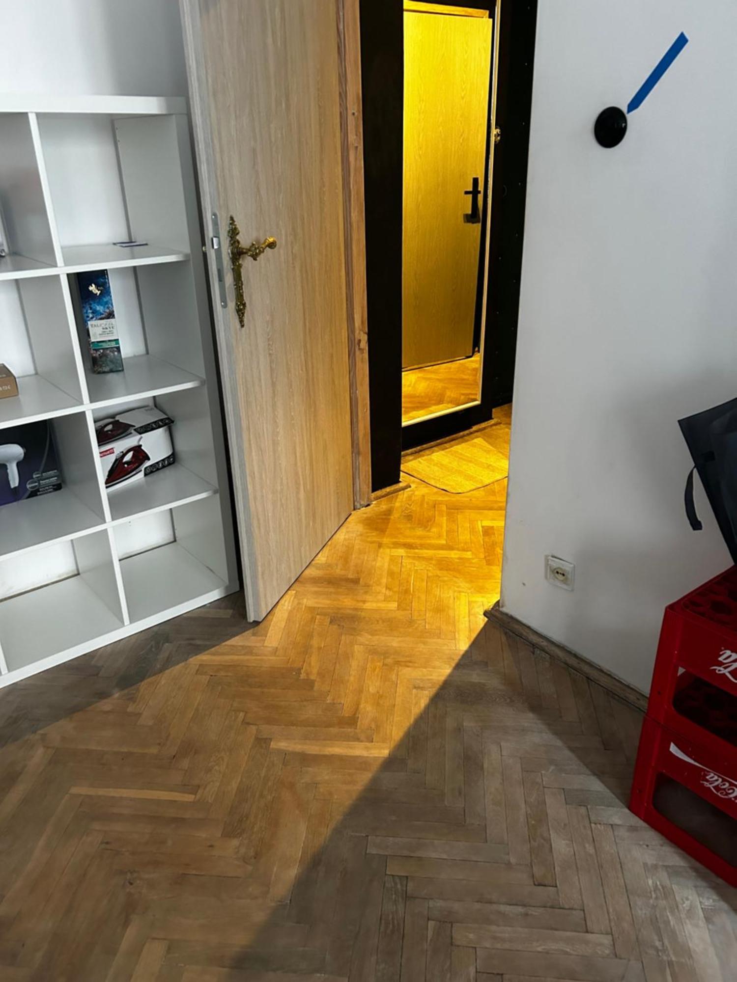 Private Apartament Wroniecka 6 - Parking Poznan Exterior photo